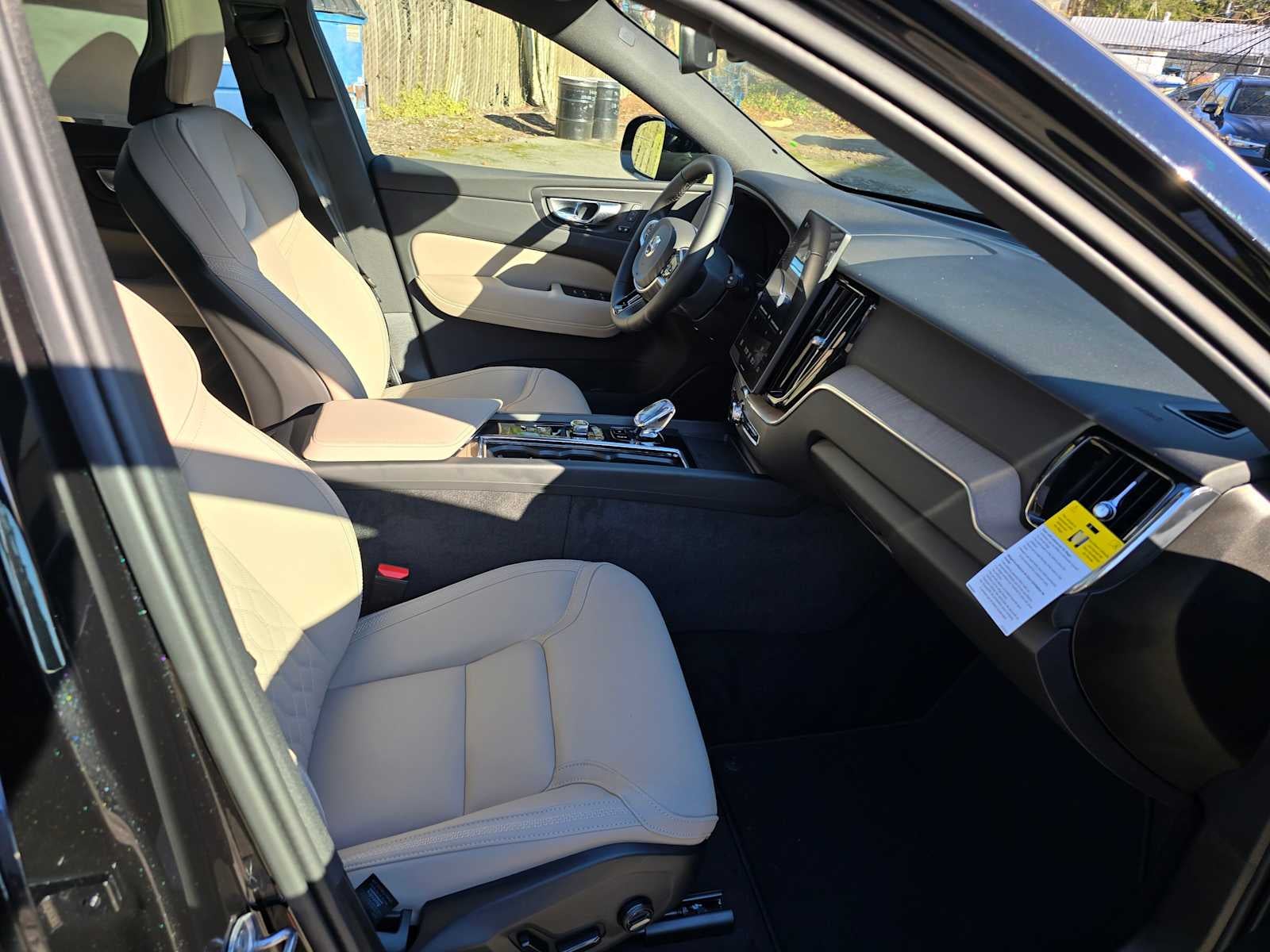 2026 Volvo XC60 Core