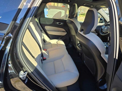 2026 Volvo XC60 Core