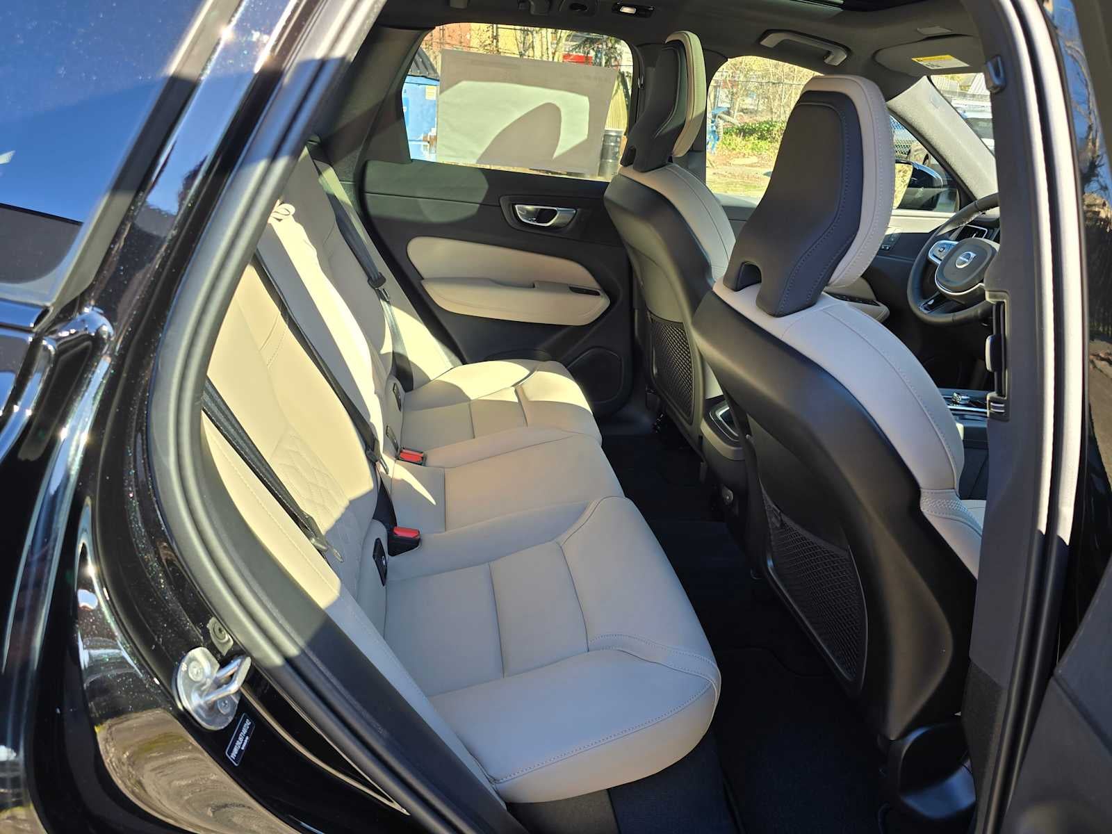 2026 Volvo XC60 Core