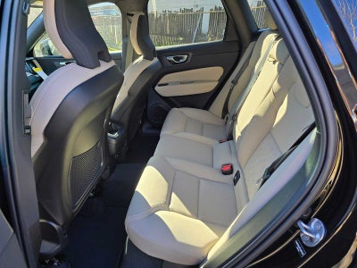 2026 Volvo XC60 Core