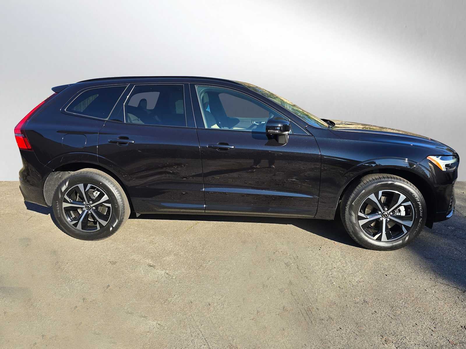 2026 Volvo XC60 Core