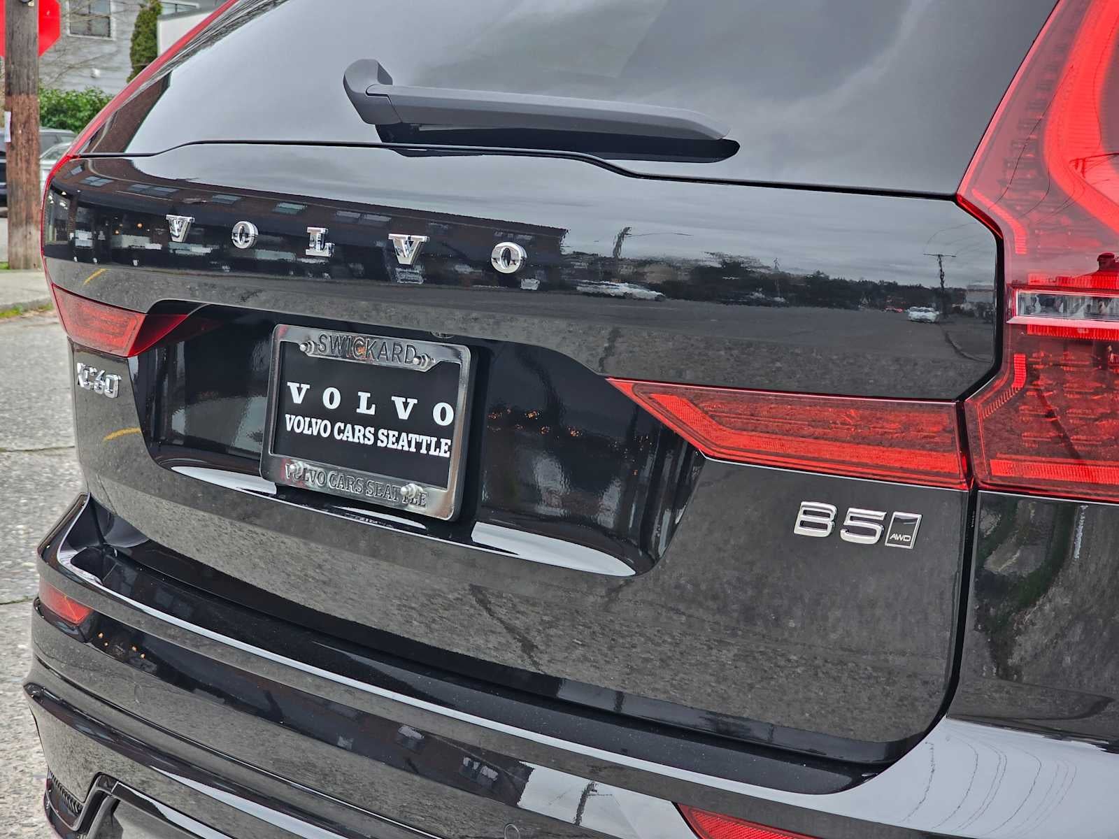 2026 Volvo XC60 Core
