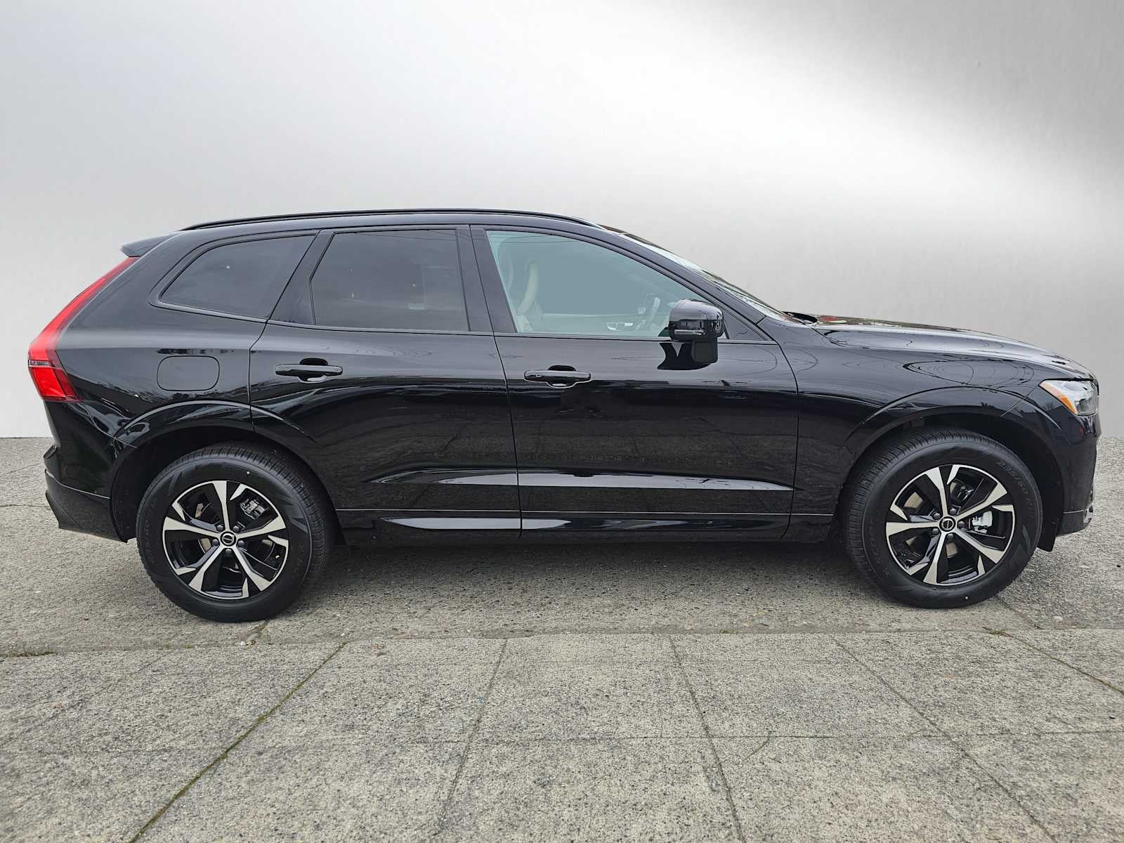2026 Volvo XC60 Core