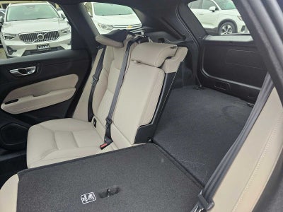 2026 Volvo XC60 Core