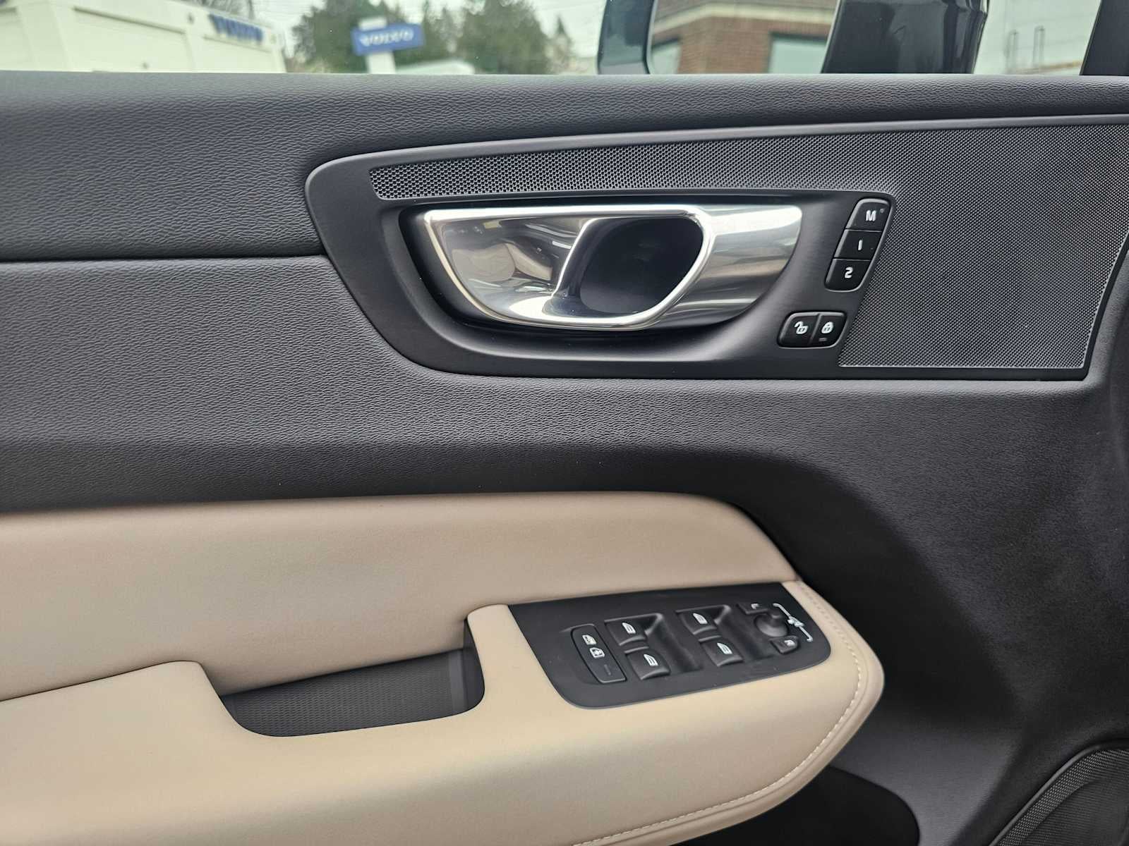 2026 Volvo XC60 Core