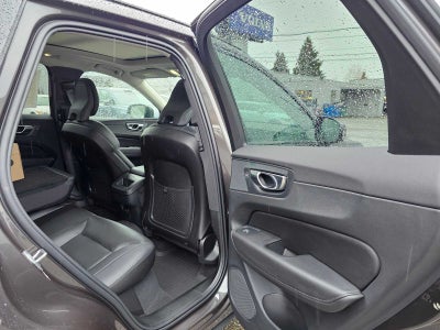 2025 Volvo XC60 Core