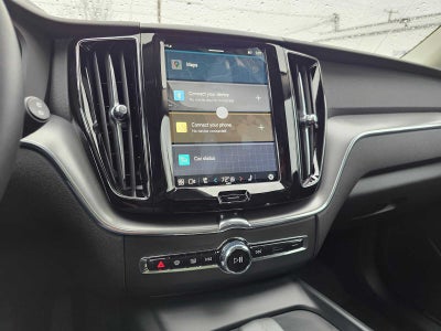 2025 Volvo XC60 Core