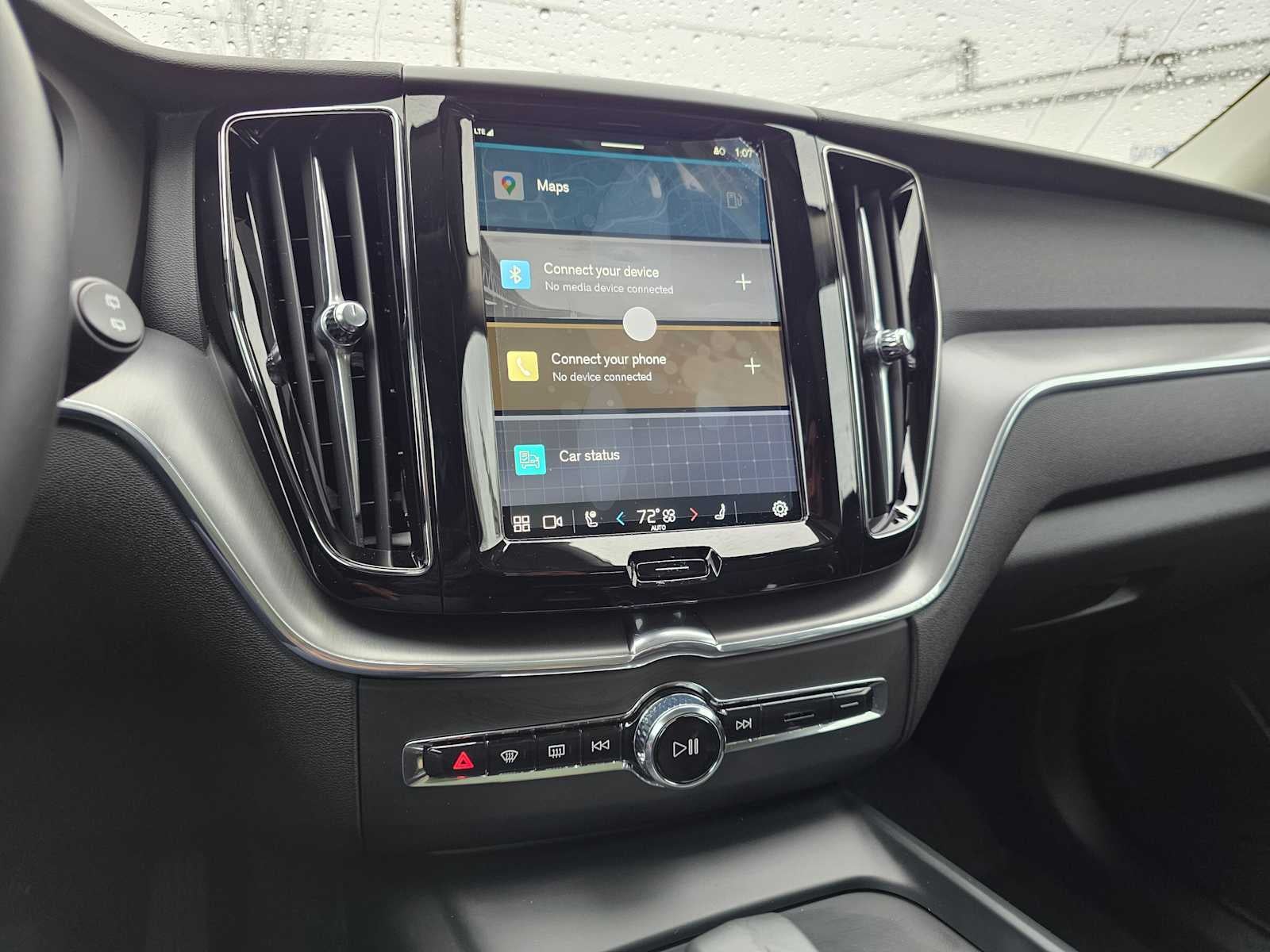 2025 Volvo XC60 Core