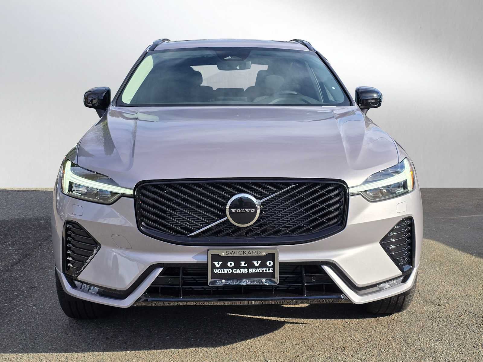 2026 Volvo XC60 Core