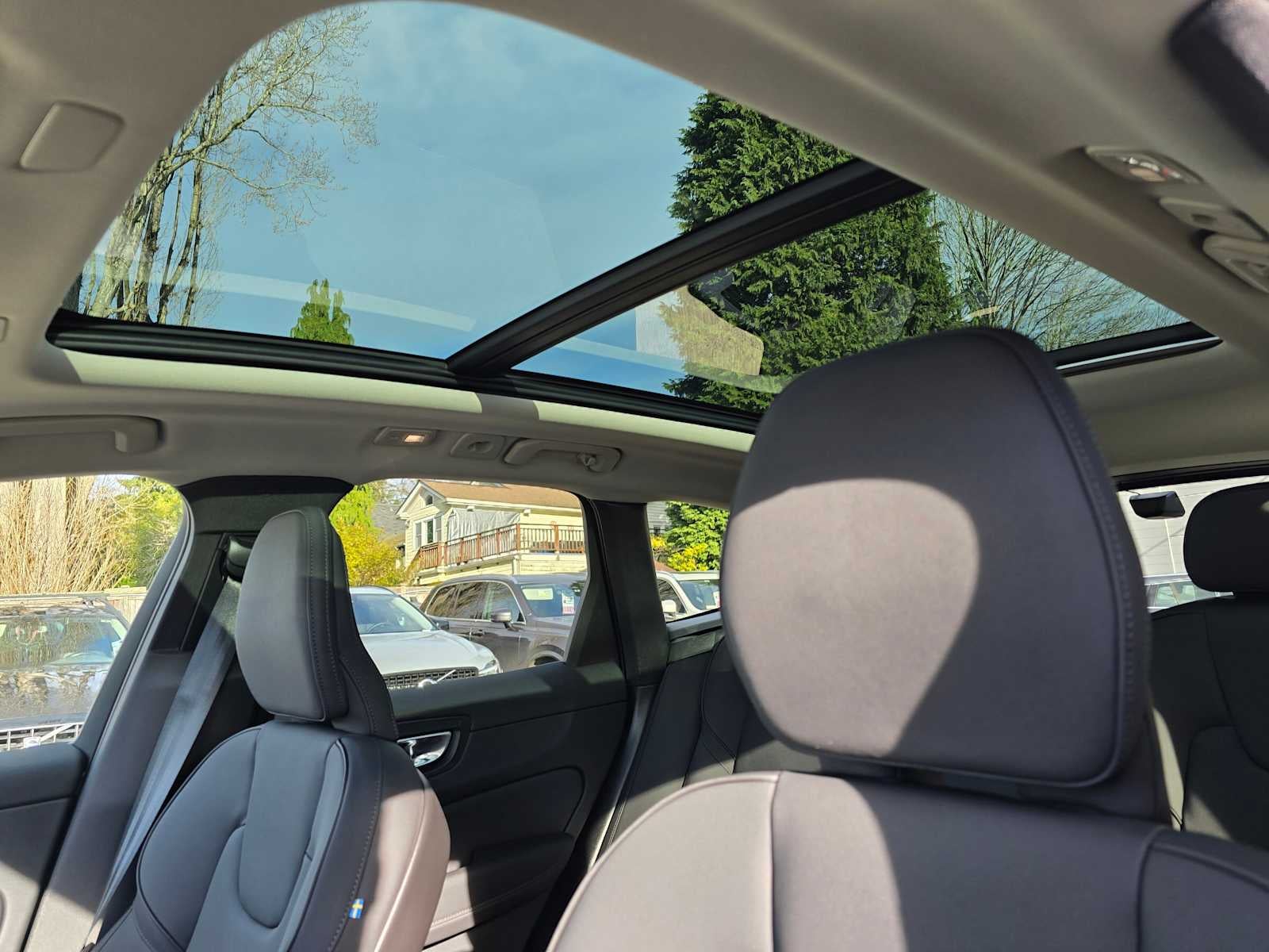 2026 Volvo XC60 Core