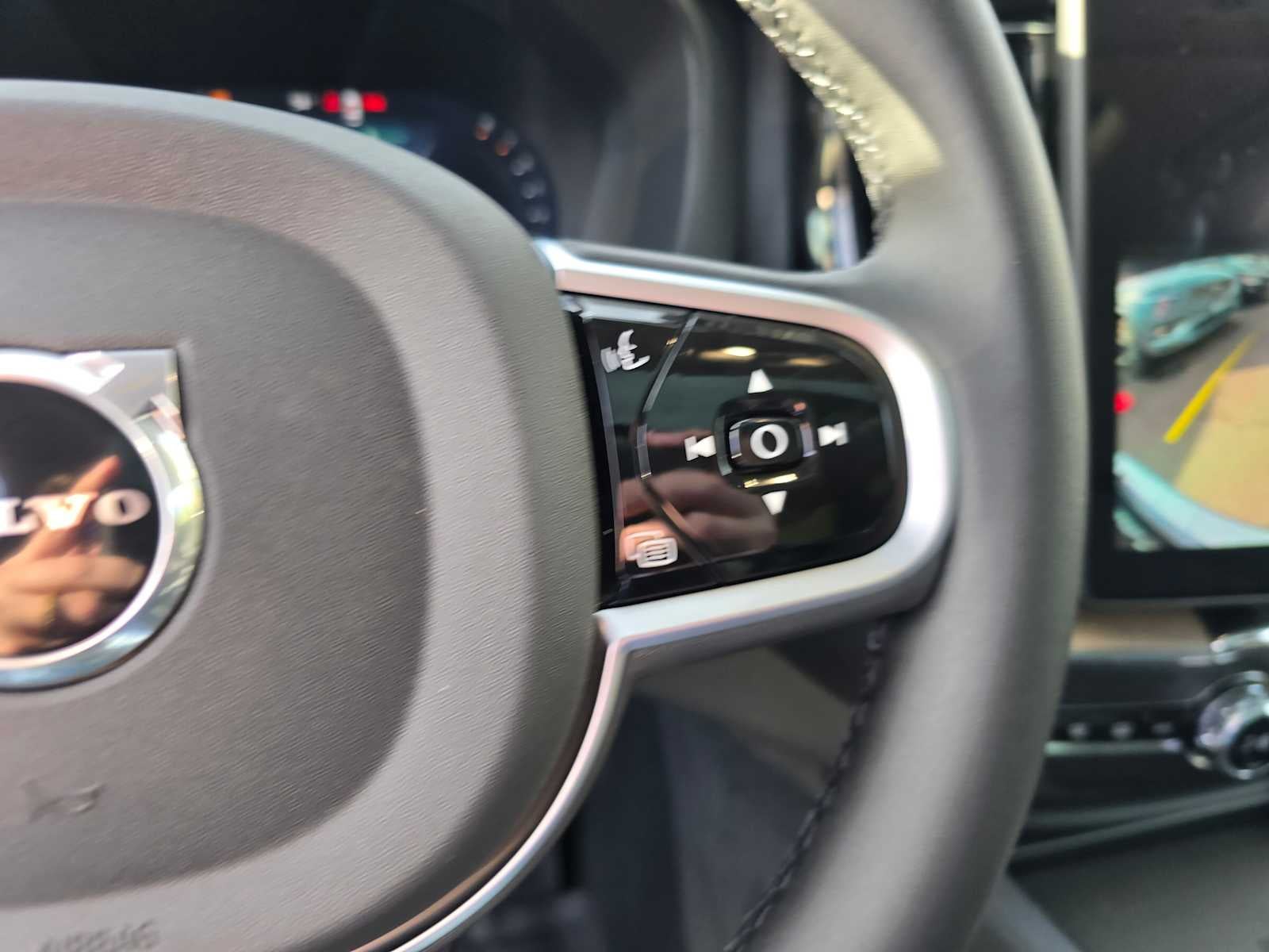2026 Volvo XC60 Core