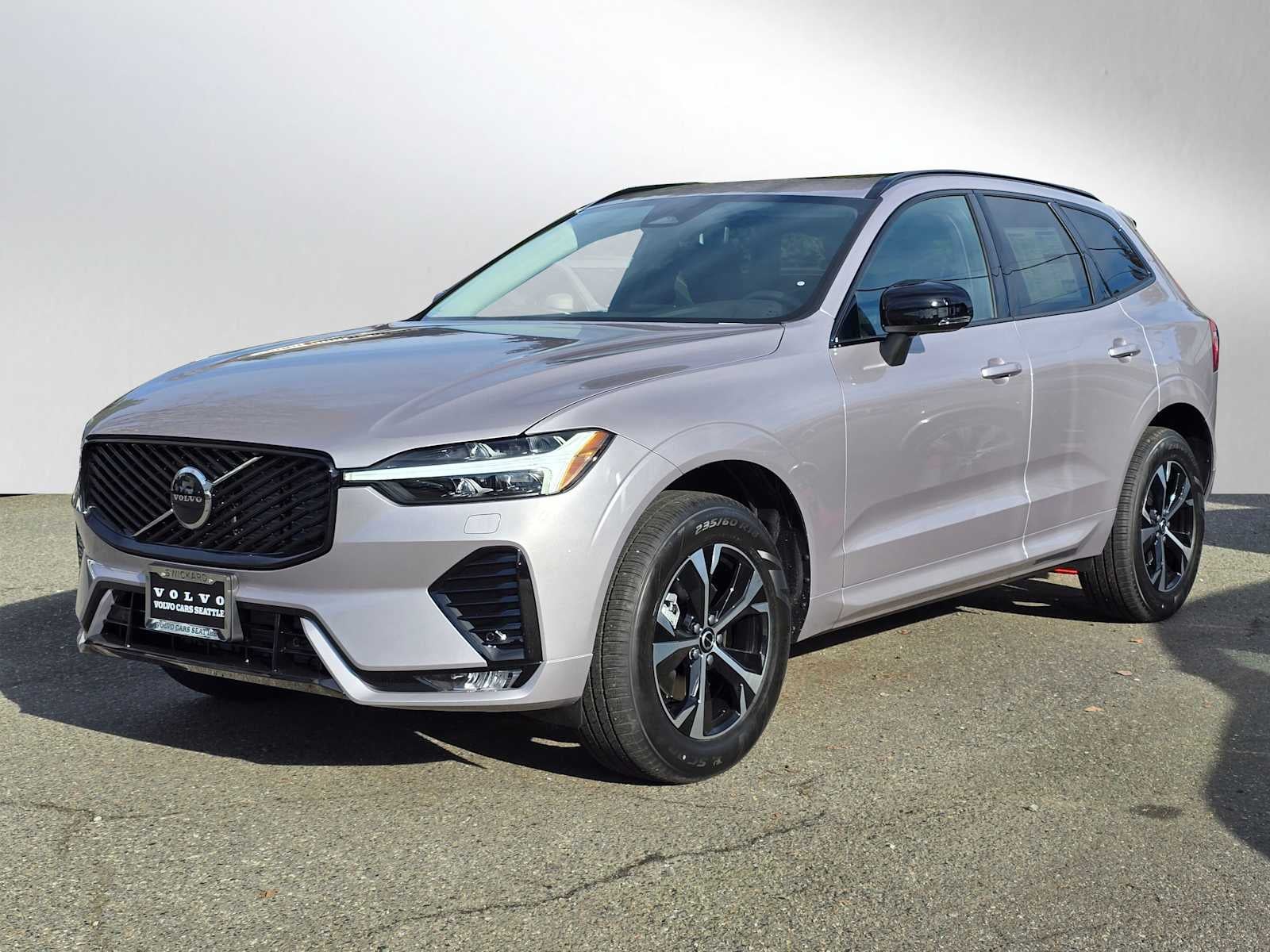 2026 Volvo XC60 Core