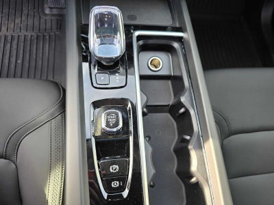 2026 Volvo XC60 Core