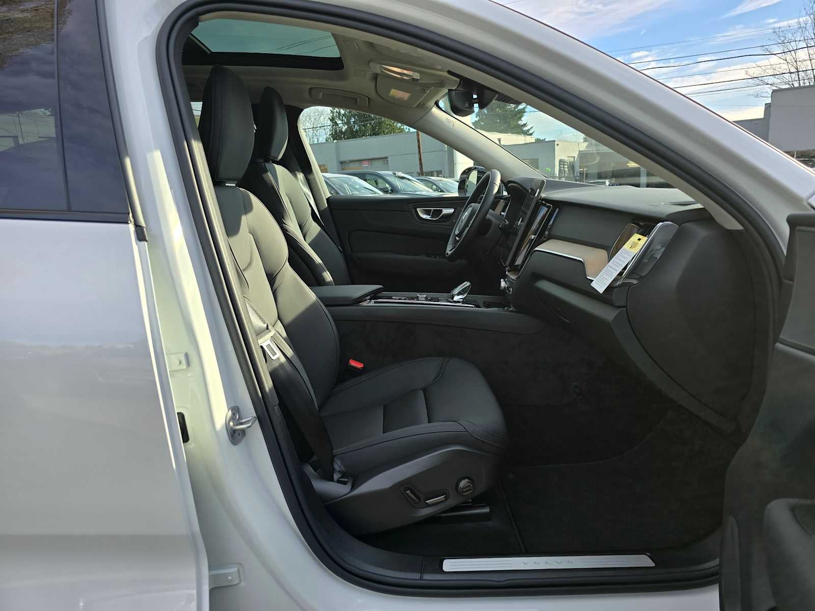 2026 Volvo XC60 Core