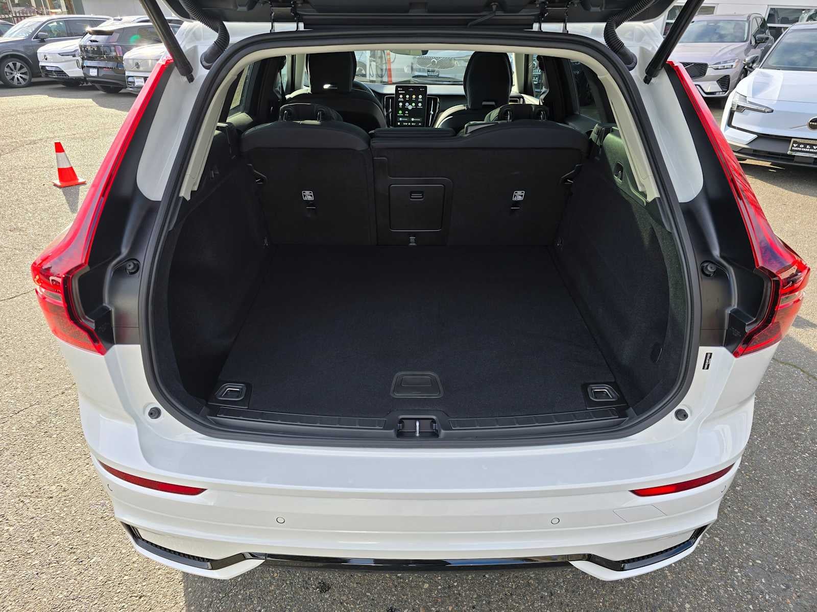 2026 Volvo XC60 Core