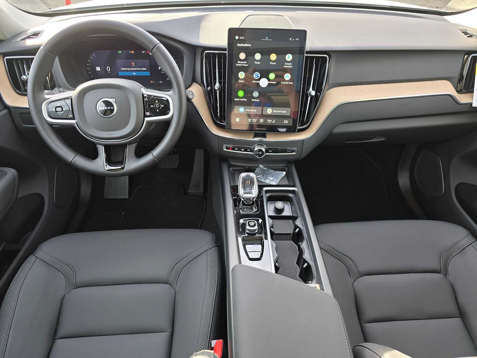 2026 Volvo XC60 Core