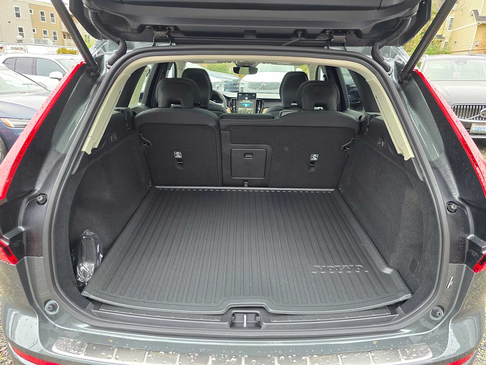 2026 Volvo XC60 Core