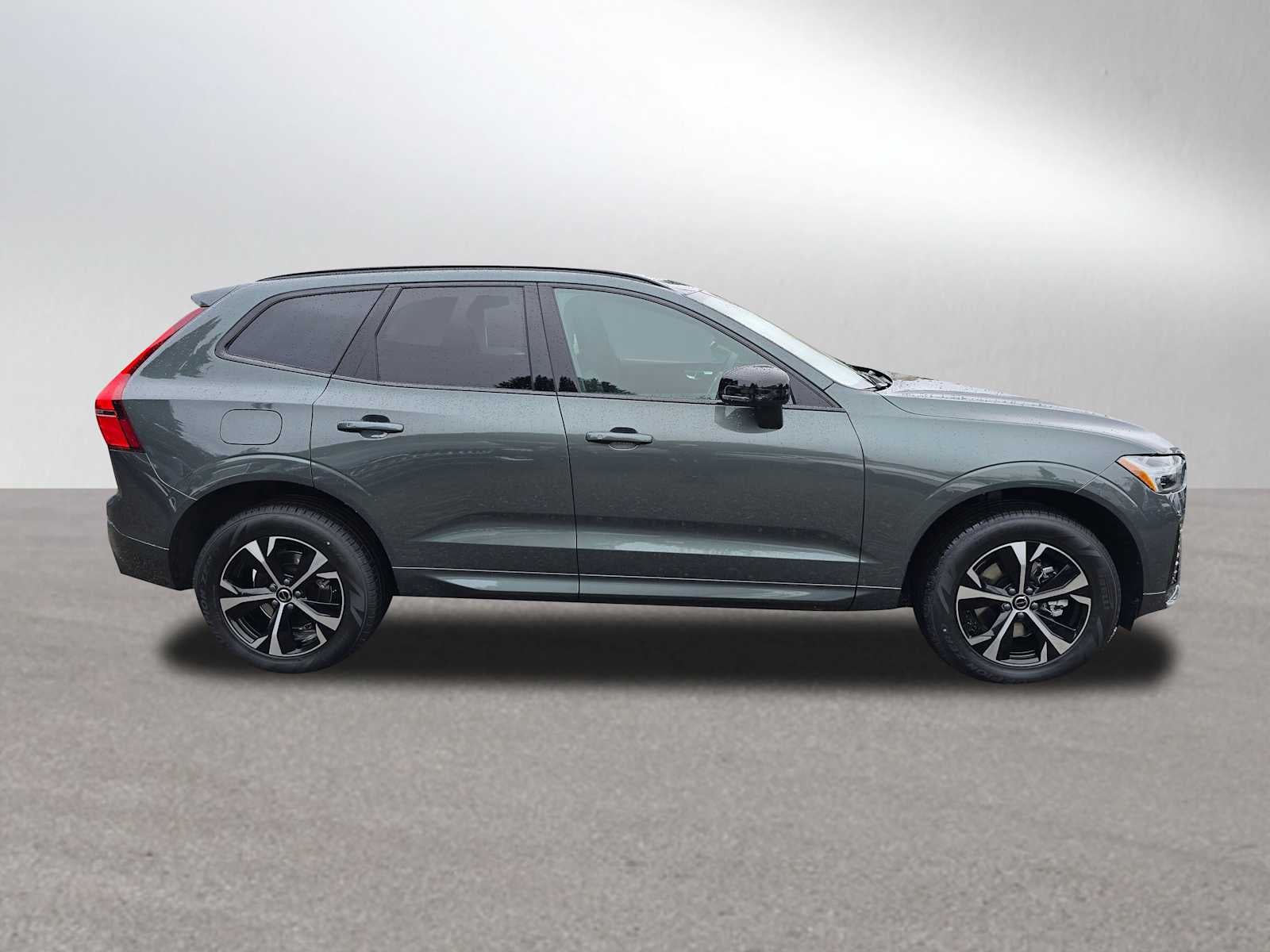 2026 Volvo XC60 Core