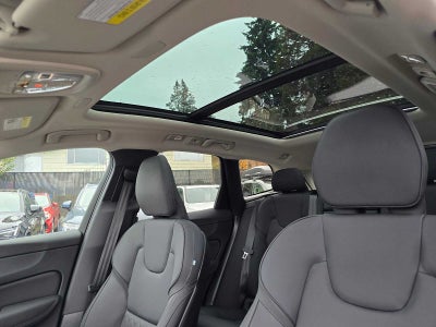 2026 Volvo XC60 Core