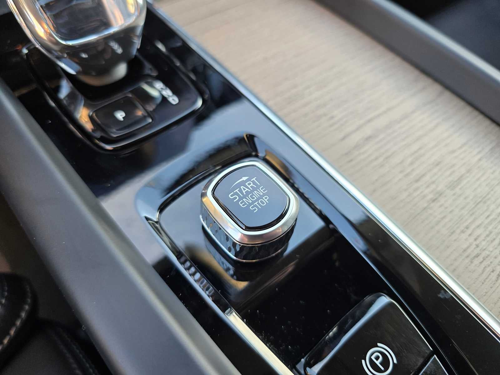 2026 Volvo XC60 Ultra