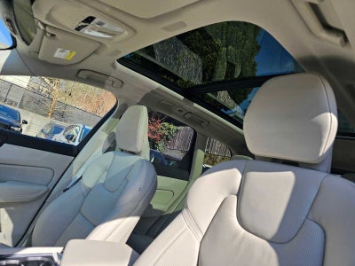 2026 Volvo XC60 Ultra