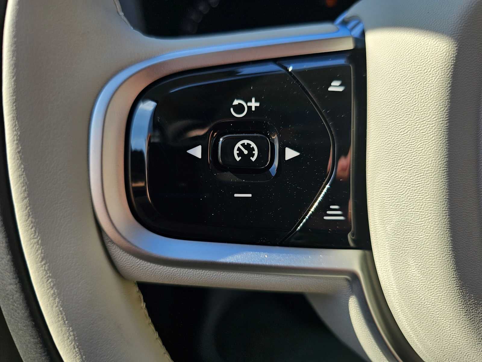 2026 Volvo XC60 Ultra