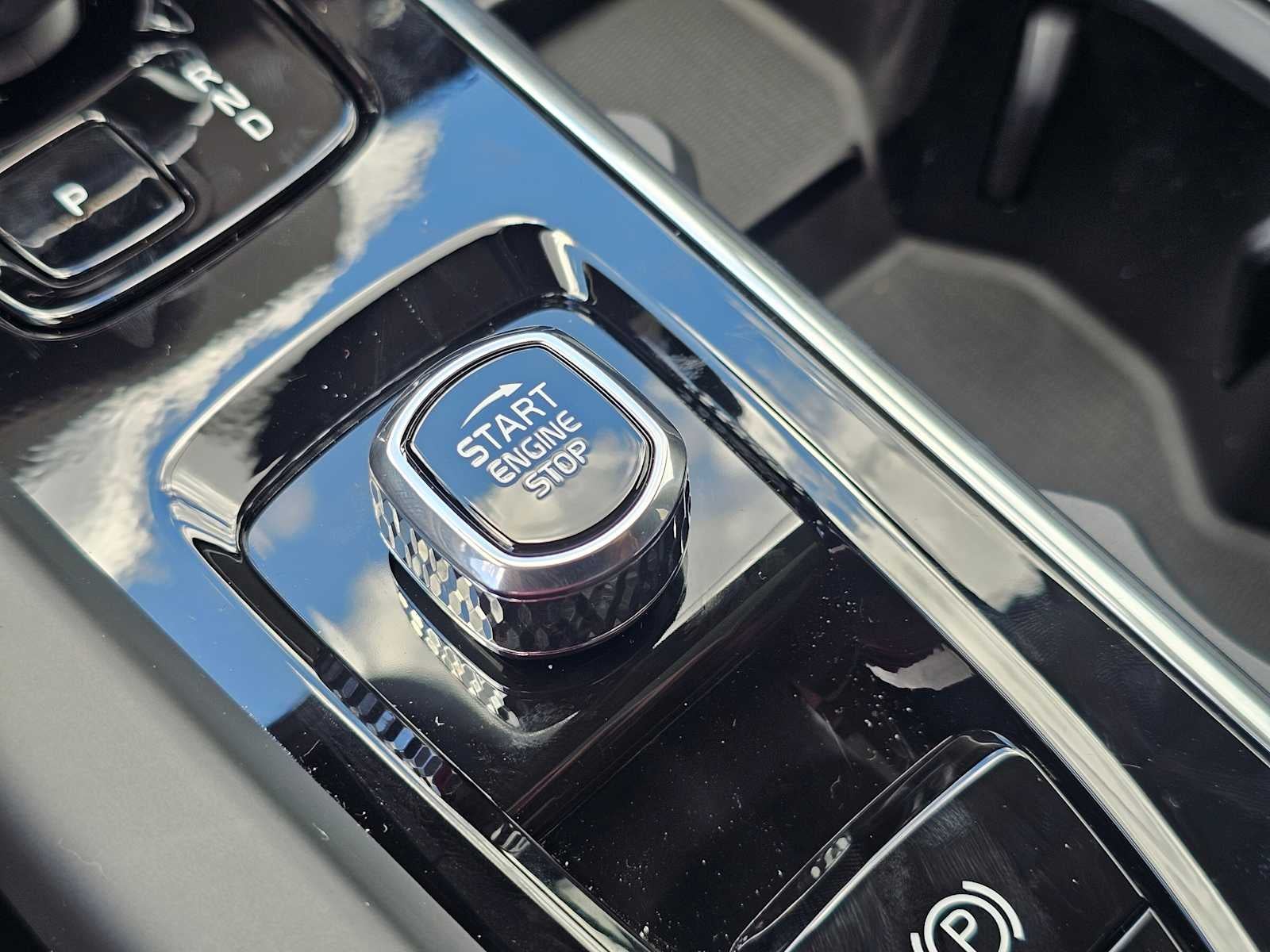 2026 Volvo XC60 Ultra