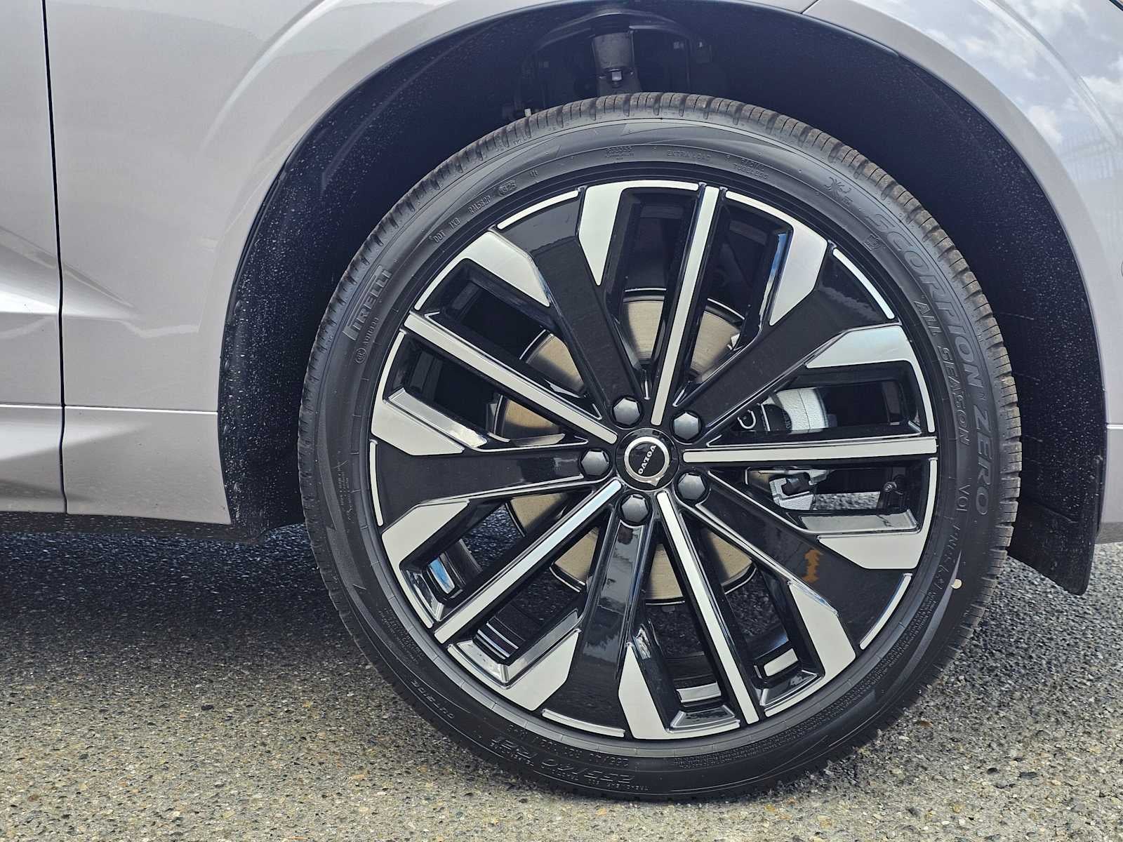 2026 Volvo XC60 Ultra