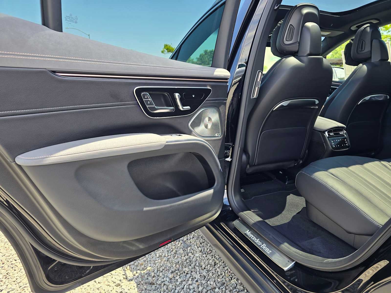 2026 Mercedes-Benz EQS 400 4MATIC® SUV