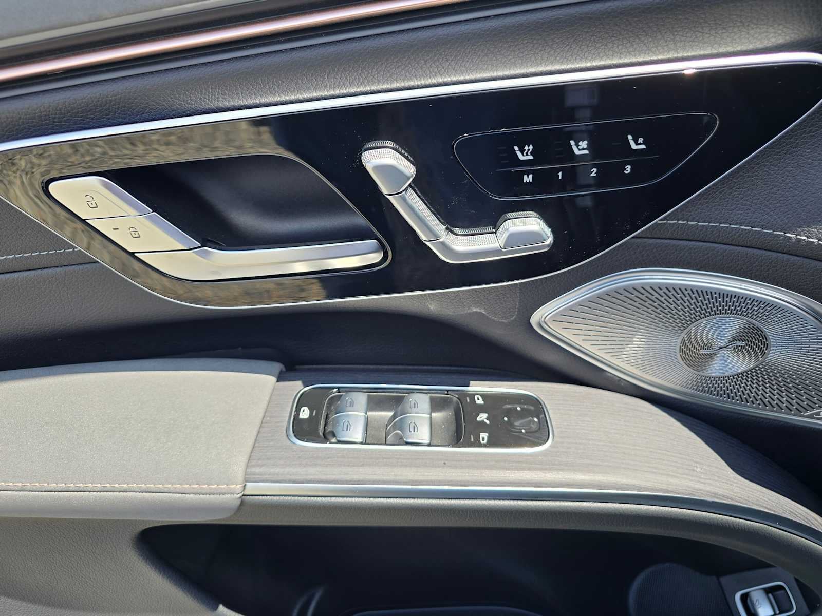 2026 Mercedes-Benz EQS 400 4MATIC® SUV