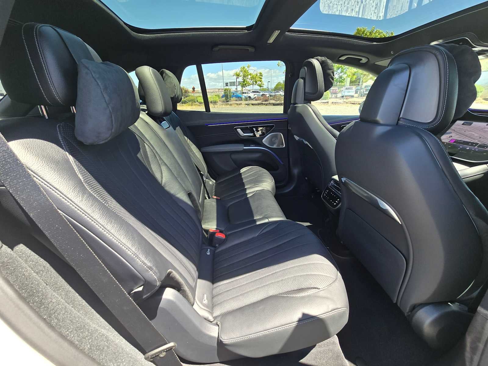 2026 Mercedes-Benz EQS 400 4MATIC® SUV