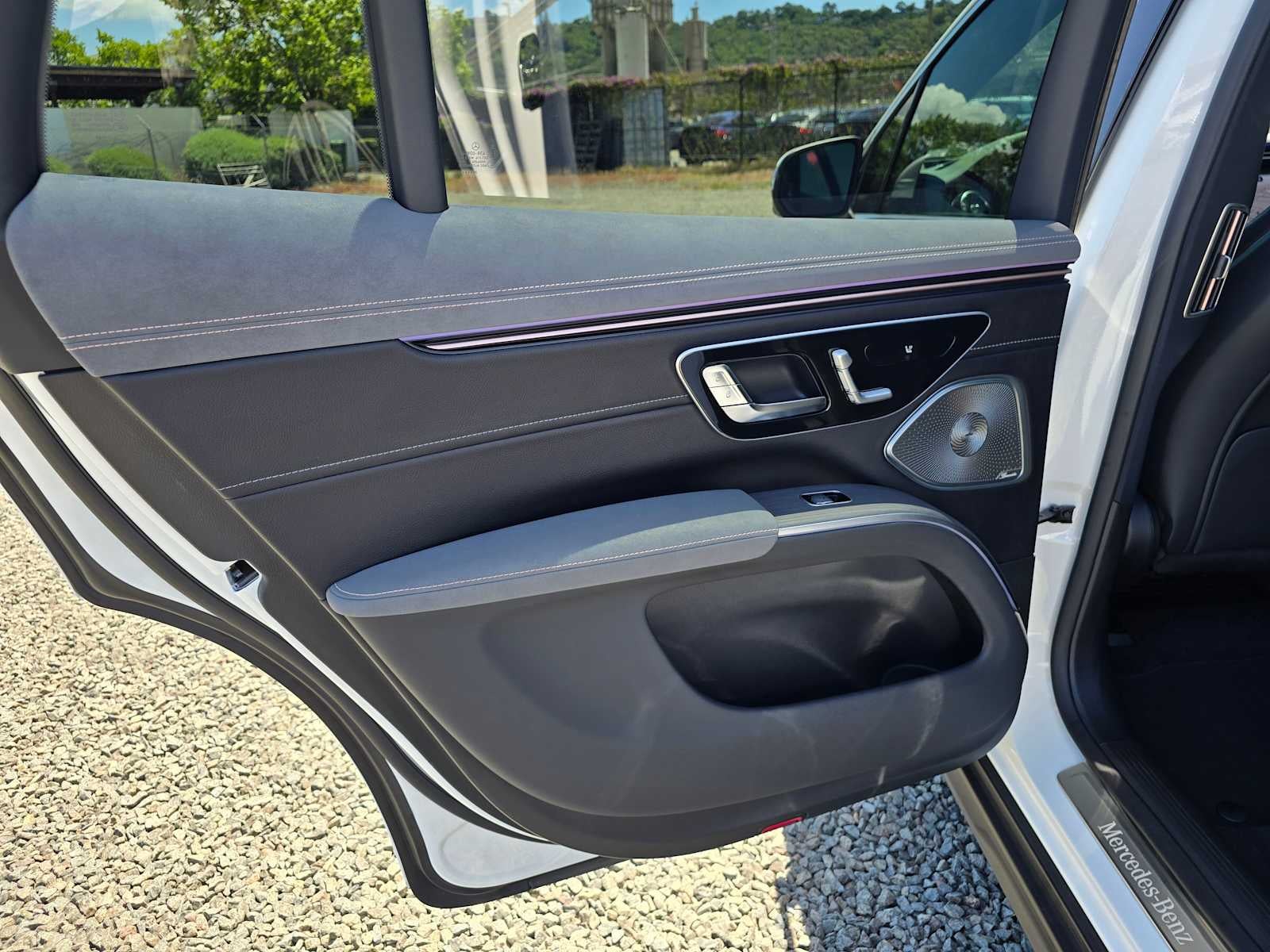 2026 Mercedes-Benz EQS 400 4MATIC® SUV