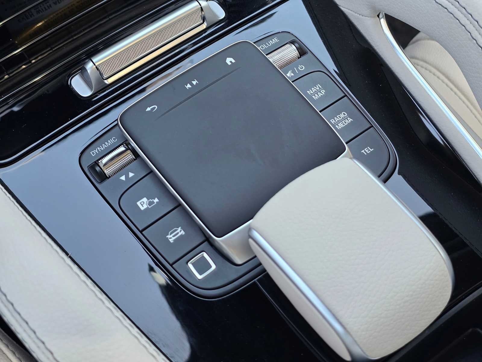 2026 Mercedes-Benz GLE 450e 4MATIC® SUV
