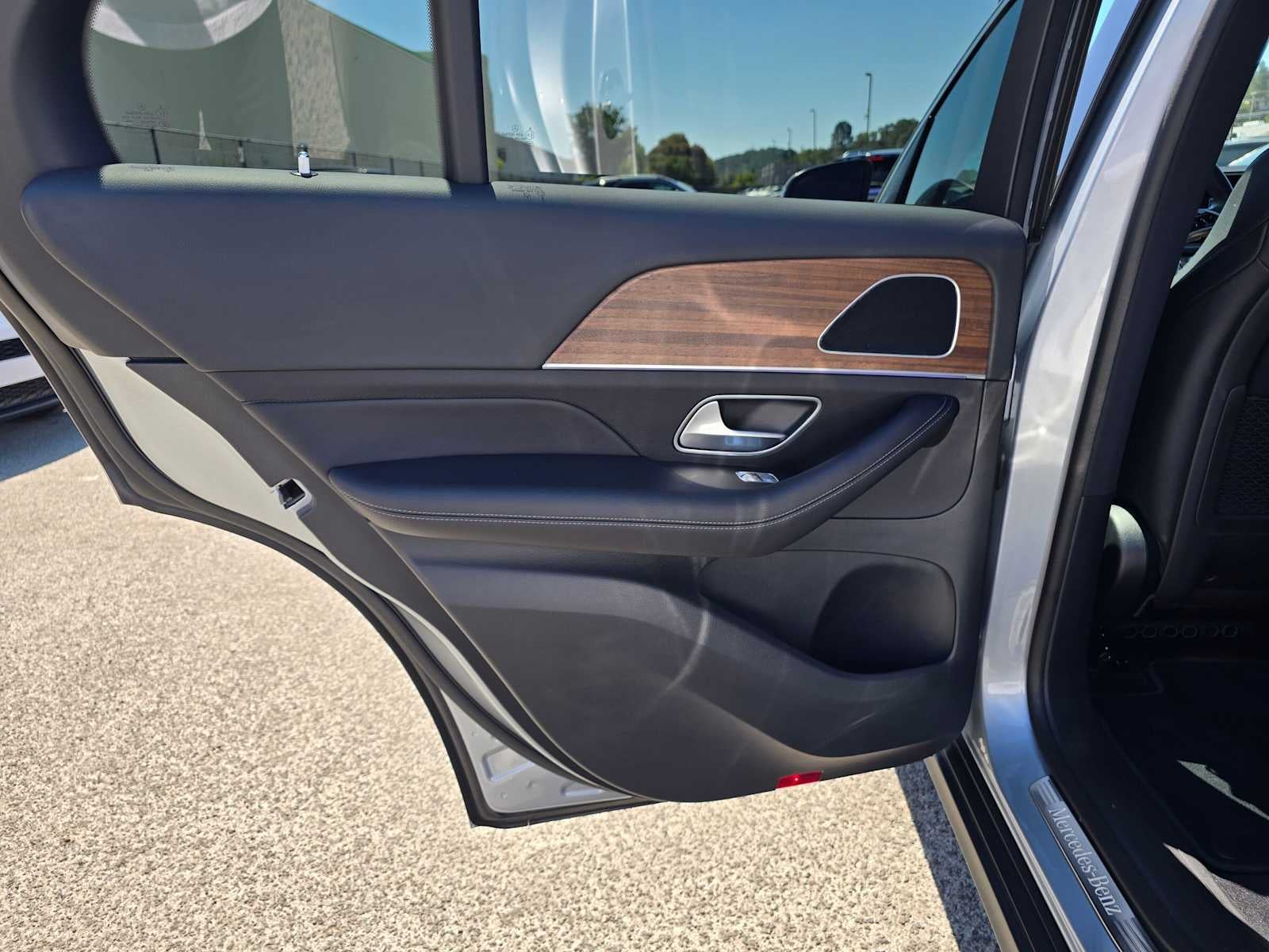 2025 Mercedes-Benz GLE 450 4MATIC® SUV