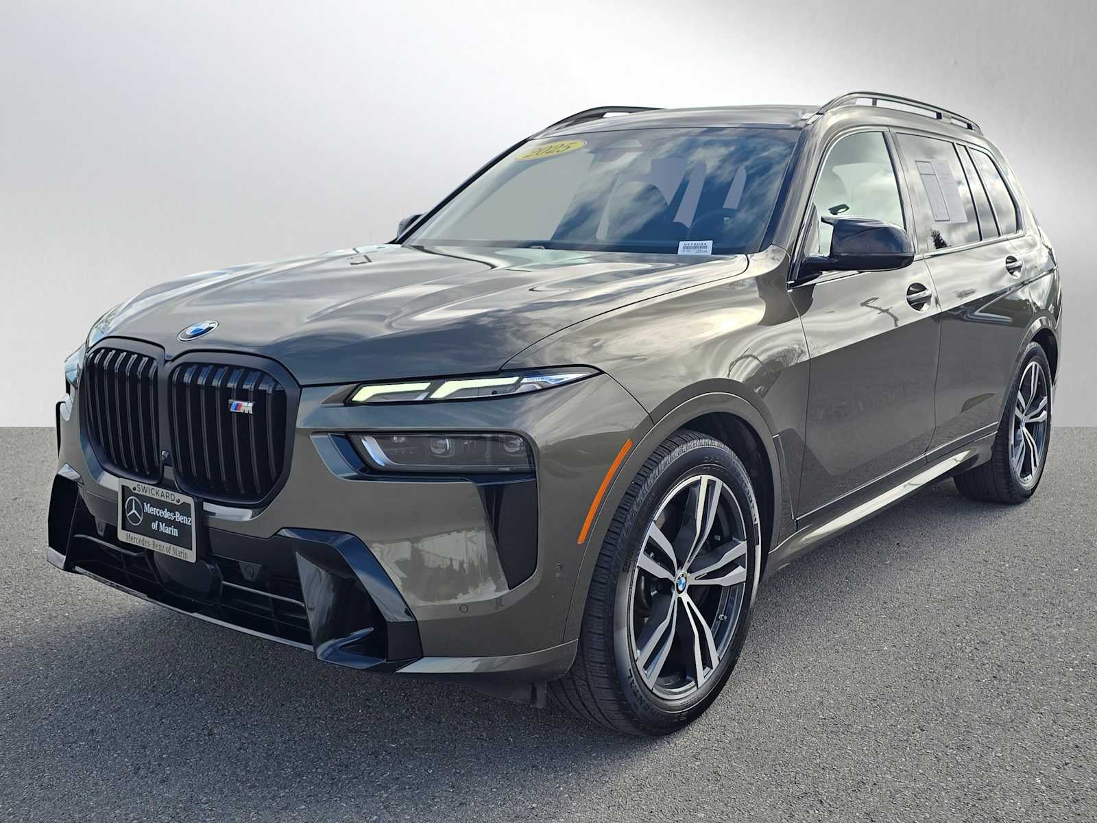 2025 BMW X7 M60i M60i