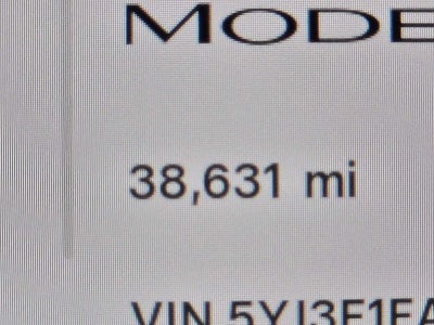 2023 Tesla Model 3 RWD