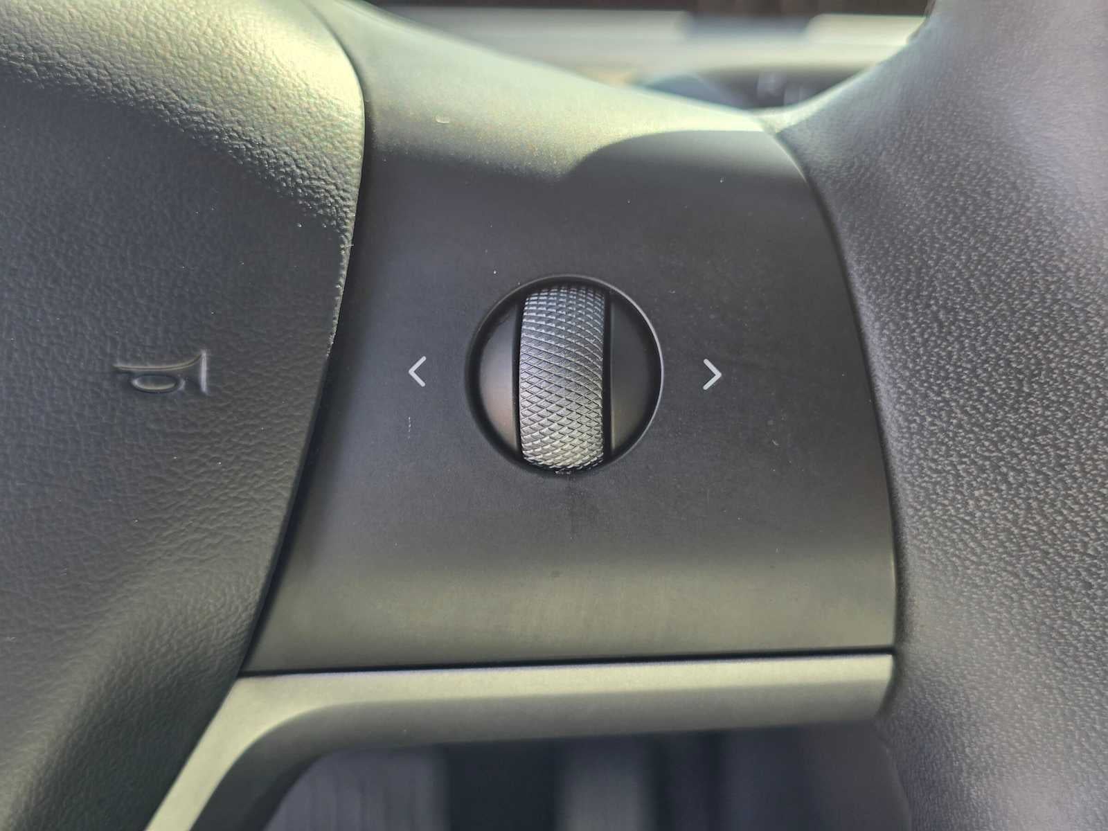 2023 Tesla Model 3 RWD