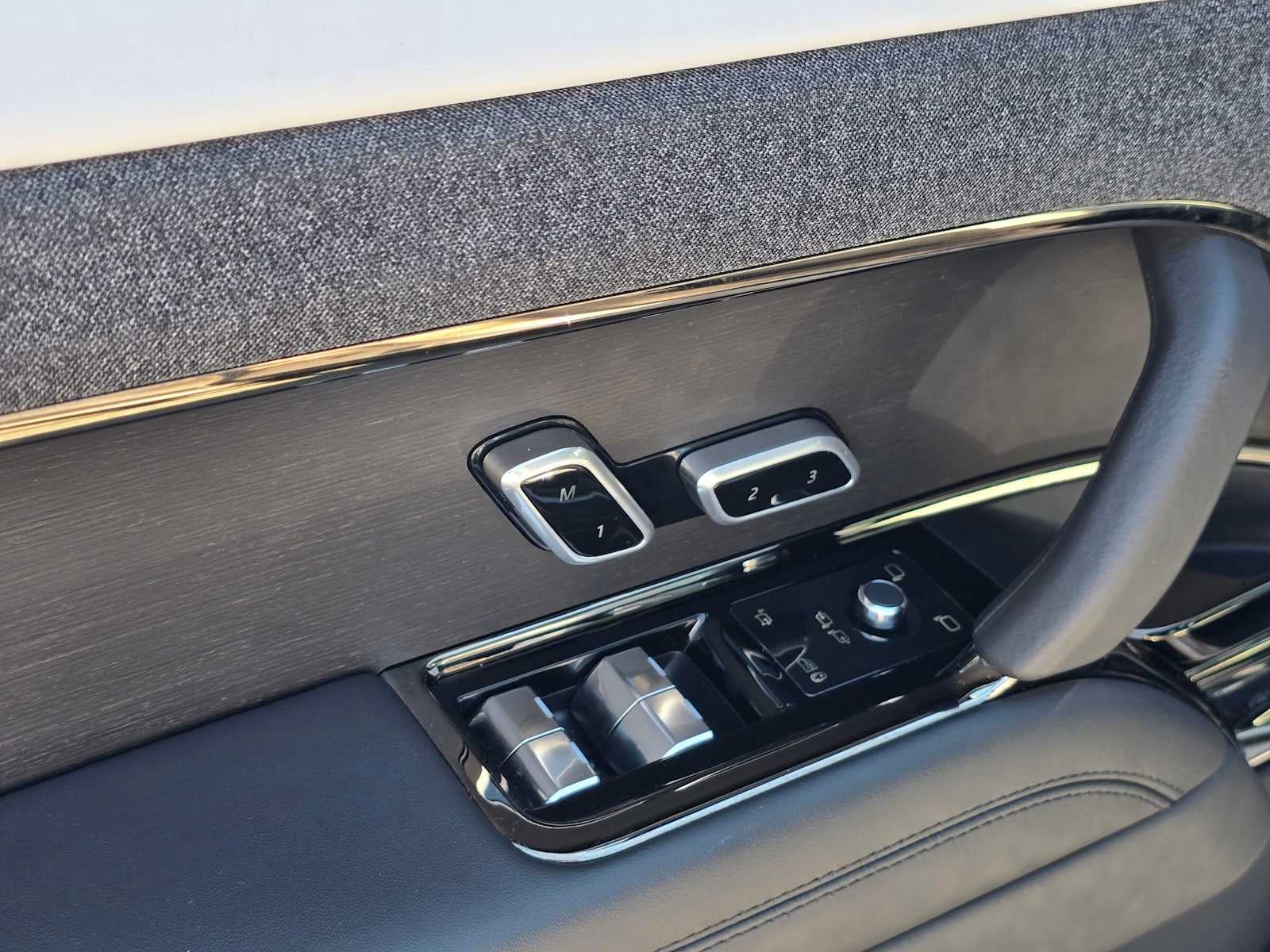 2025 Land Rover Range Rover Sport Autobiography