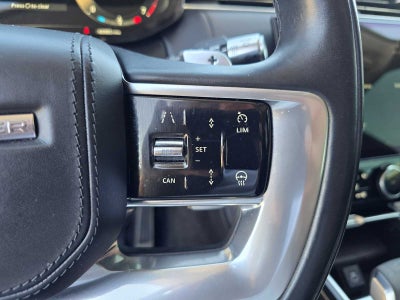 2022 Land Rover New Range Rover SE