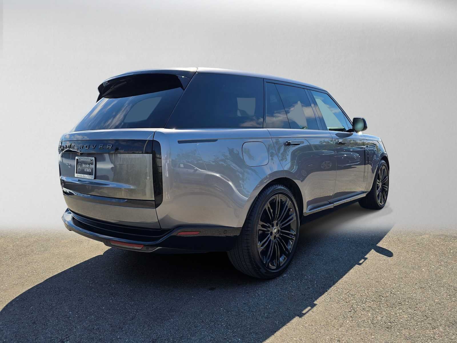 2024 Land Rover Range Rover SE