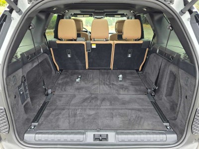 2025 Land Rover Discovery Dynamic SE