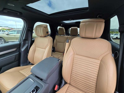 2025 Land Rover Discovery Dynamic SE