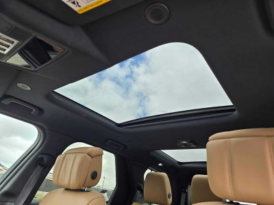 2025 Land Rover Discovery Dynamic SE