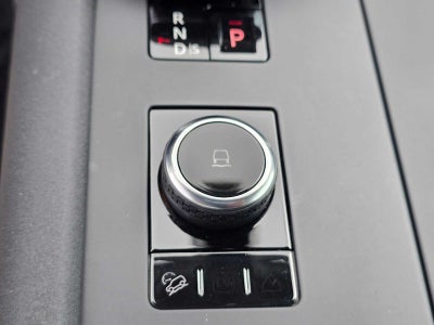 2025 Land Rover Discovery Dynamic SE