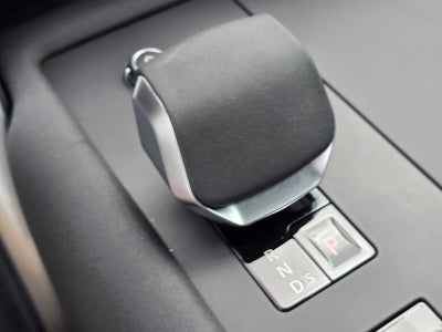 2025 Land Rover Discovery Dynamic SE