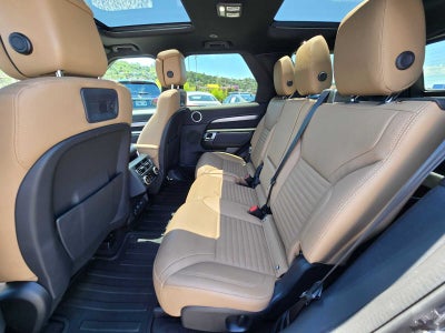 2025 Land Rover Discovery Dynamic SE