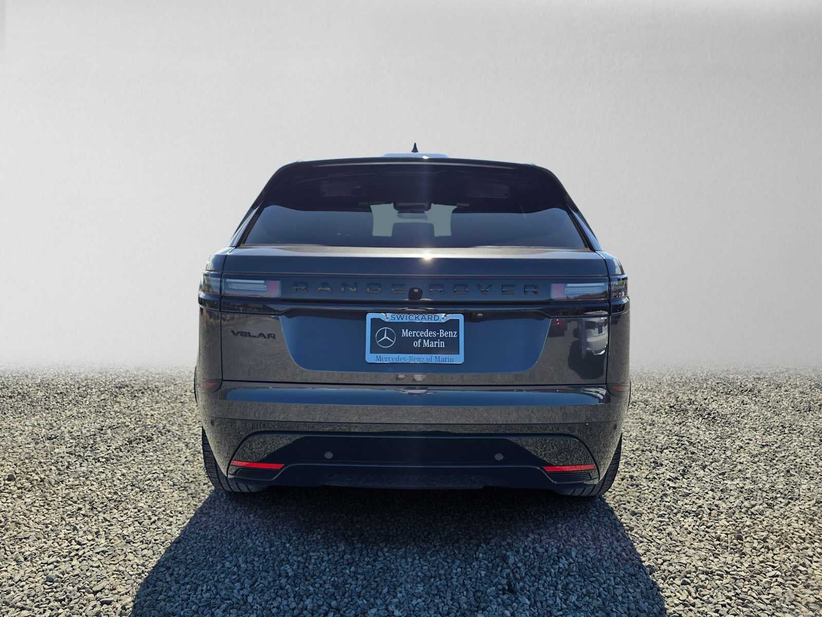 2025 Land Rover Range Rover Velar Dynamic SE