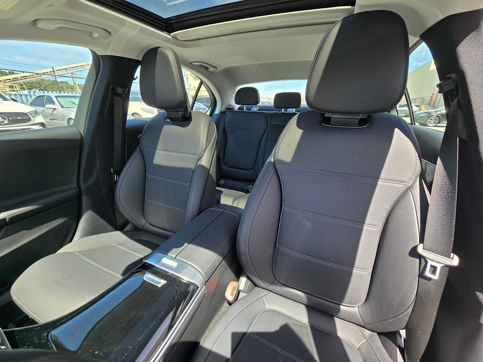 2026 Mercedes-Benz C 300 Sedan