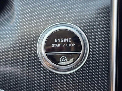 2025 Mercedes-Benz C 300 Sedan