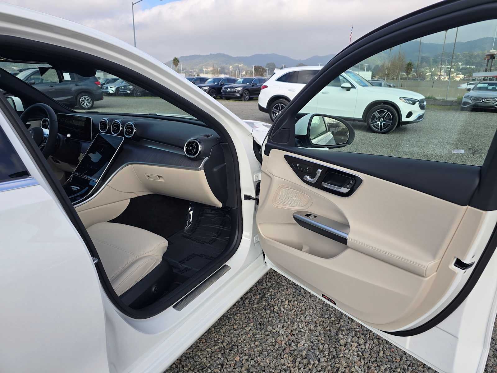 2026 Mercedes-Benz C-Class C 300